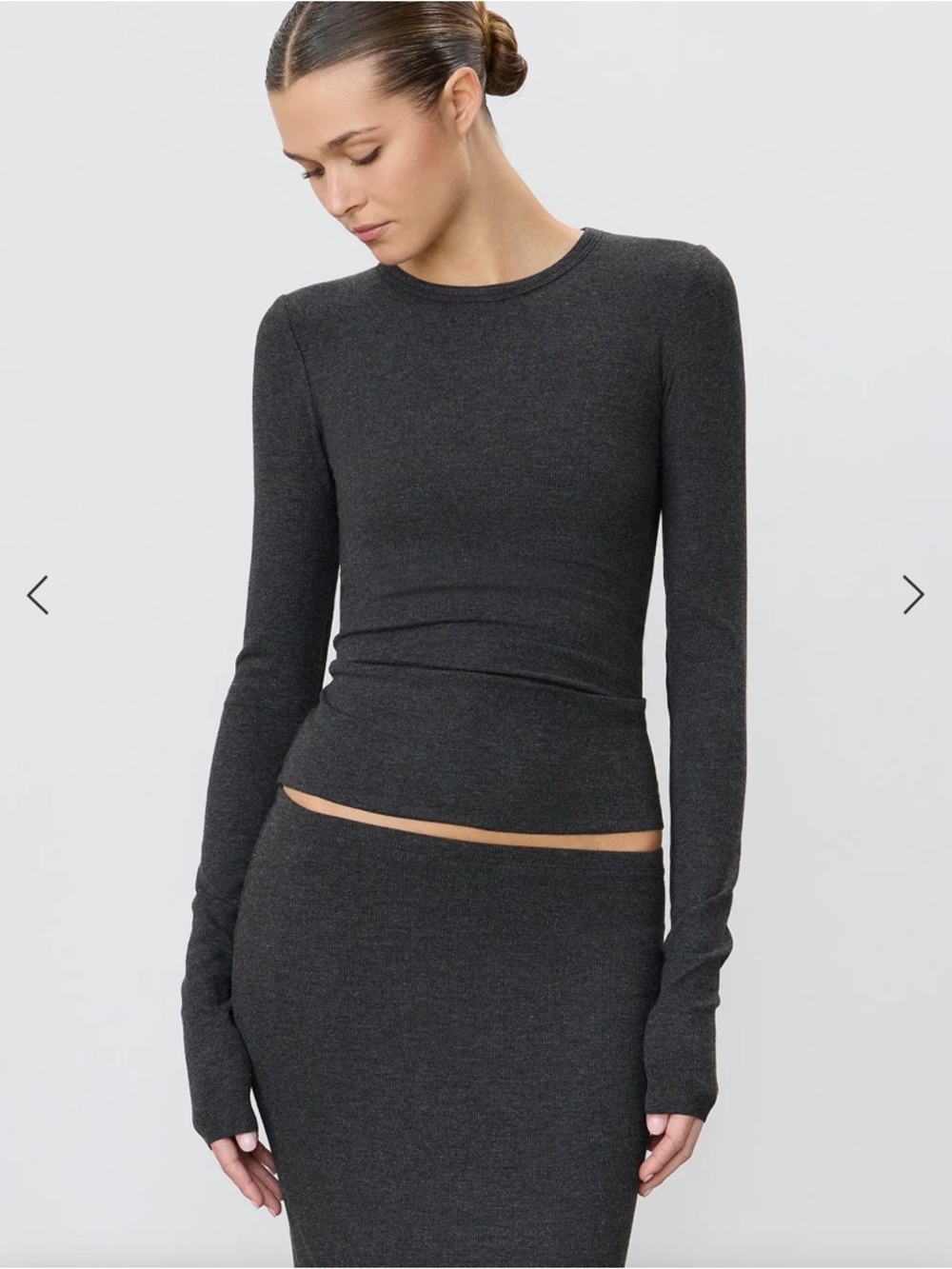 Fitted Crewneck Long Sleeve T-Shirt in Heather Charcoal, ÉTERNE, small